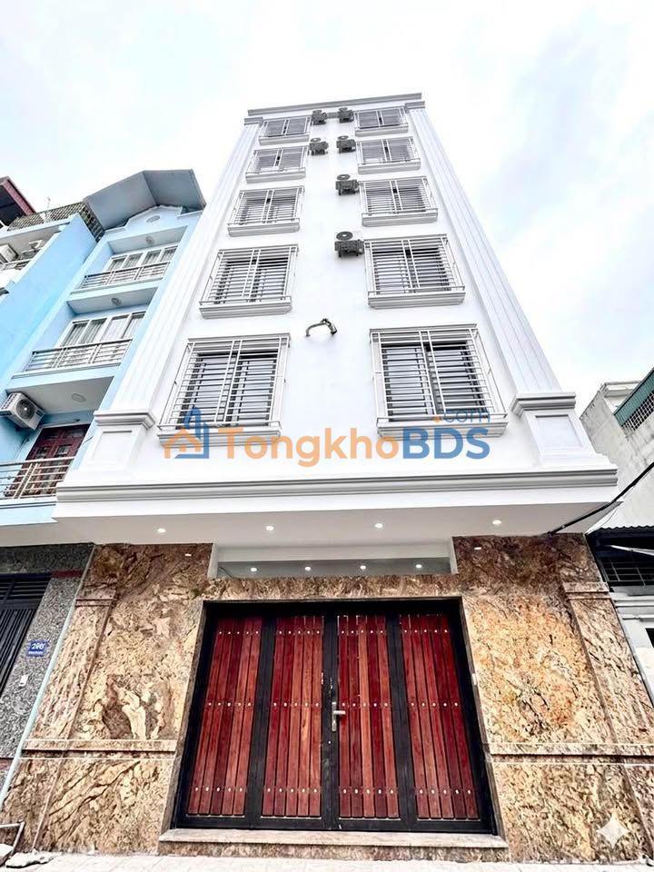 Nhà 15 phòng full nội thất Văn Cao Ba Đình 68m²