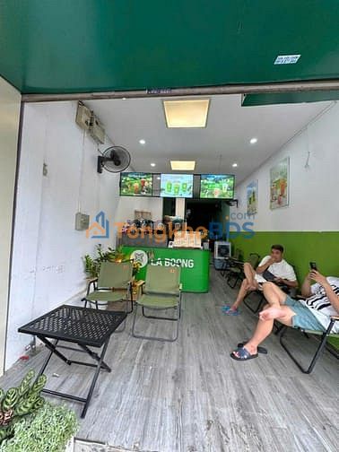 Nhà phố Văn Cao Ba Đình 43m² 37.5 tỷ - Mặt tiền kinh doanh sầm uất