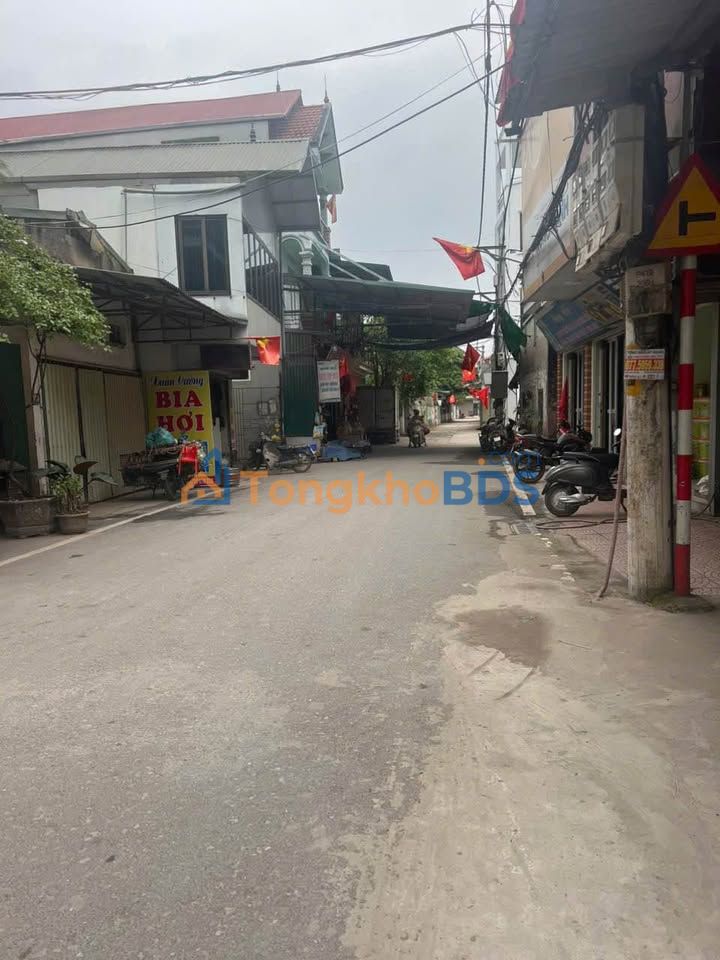 Đất nền thị trấn Quốc Oai 30m² hơn 2 tỷ - Sổ đỏ chính chủ