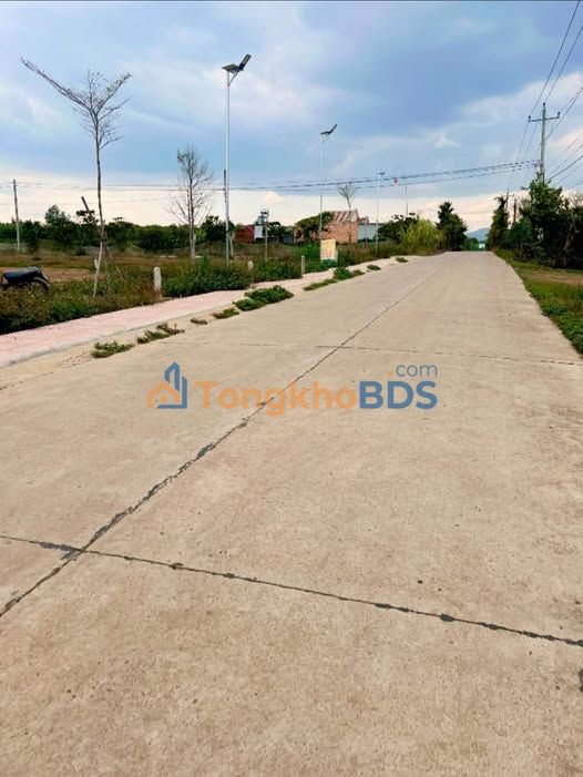 Đất Đinh Văn Đức Trọng 150m² 550 triệu - Sổ hồng