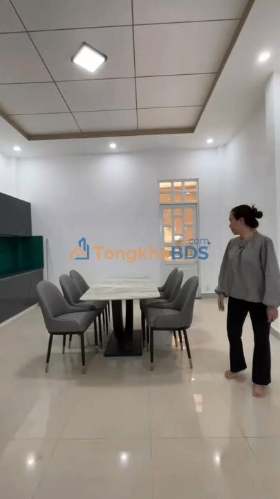 Nhà riêng Thạc Gián Thanh Khê 6.99 tỷ - Ô tô vào tận nhà