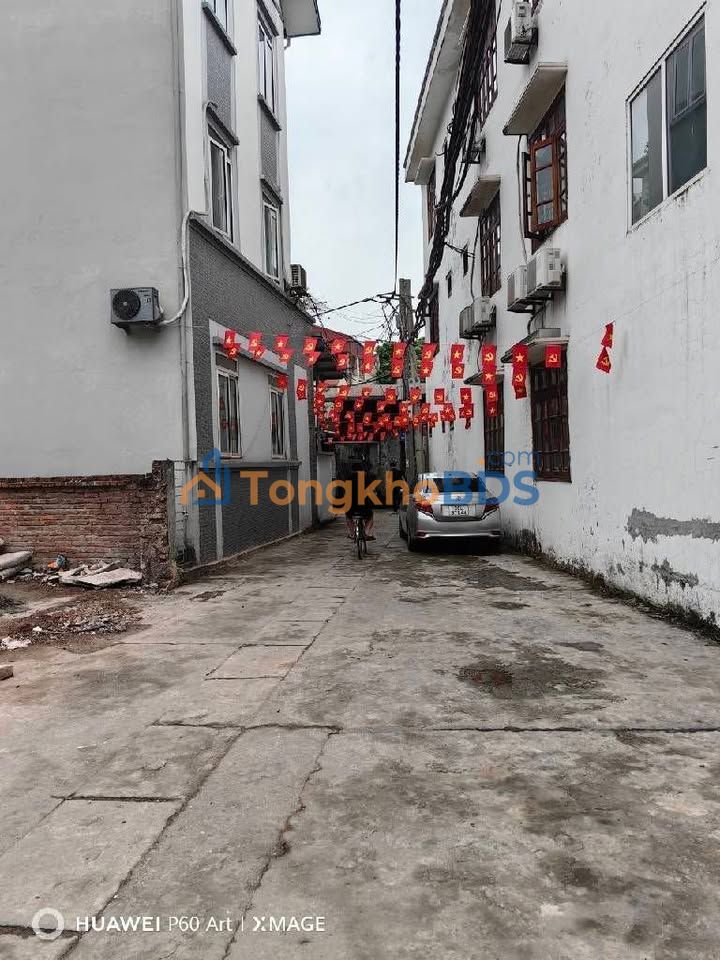 Đất lô góc Thụy Phương 71m² 10 tỷ, ô tô