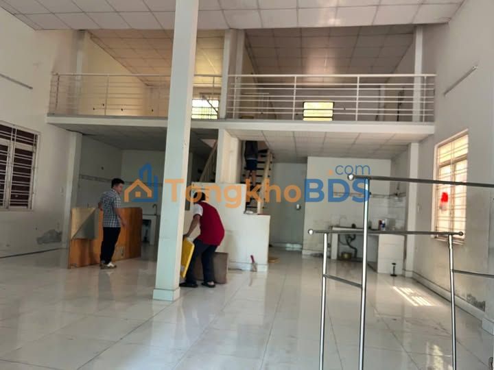 Kho cho thuê Vĩnh Lộc A 200m² giá 9 triệu - Gần KCN