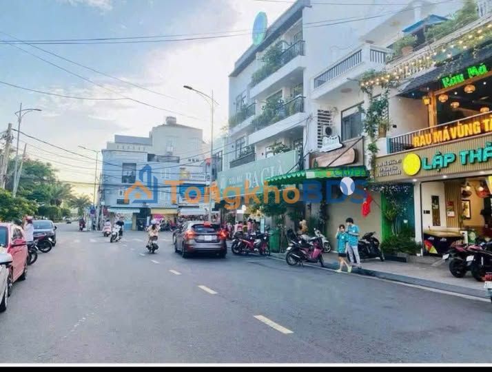 Nhà phố mặt tiền Đồ Chiểu Vũng Tàu 16 triệu - Mặt tiền kinh doanh!
