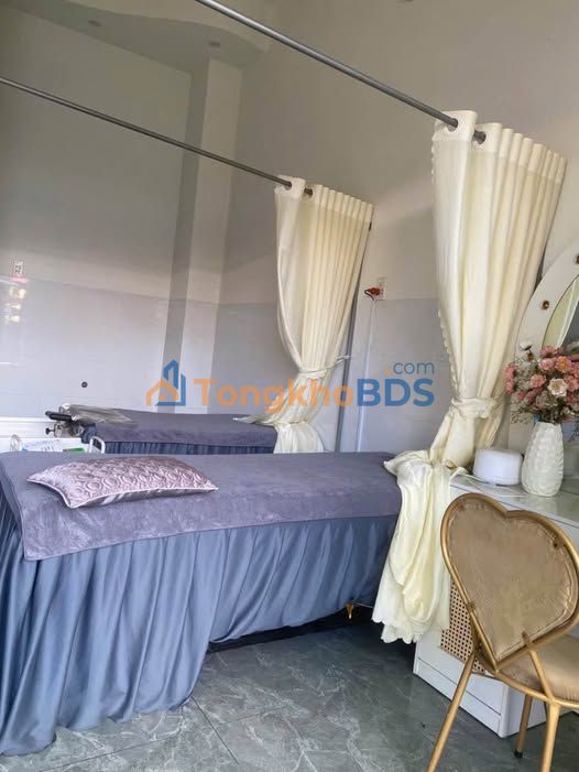 Mặt bằng Nguyễn Hữu Cảnh Bình Thạnh 5.5 triệu - Thích hợp KD Nail Spa