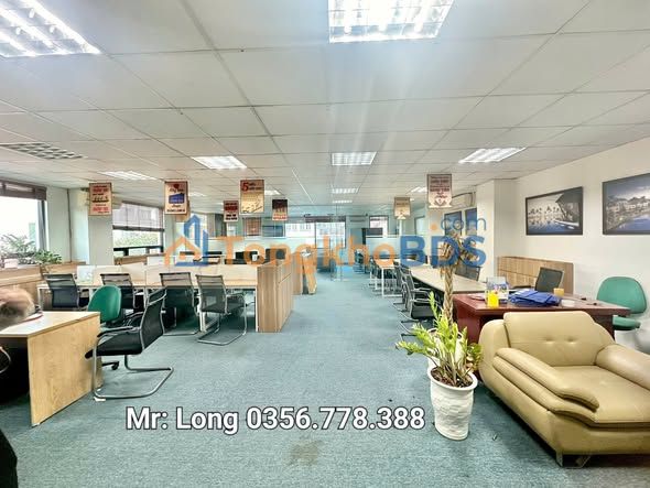 Thuê văn phòng Duy Tân Cầu Giấy 150m² giá 35 triệu - Vị trí trung tâm!