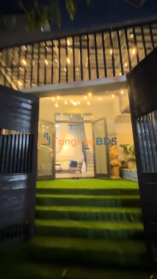 Villa Mỹ An Đà Nẵng 135m² giá 65 triệu - Vị trí đắc địa, thích hợp kinh doanh