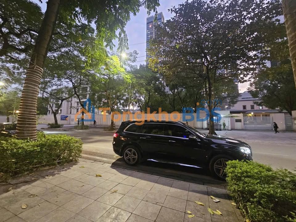 Nhà phố Vạn Phúc, Ba Đình 80m² - 13.5 tỷ - Kinh doanh đỉnh