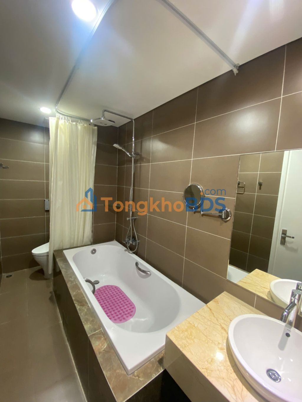 Căn hộ The Terra 83 Hào Nam 65m² giá 10 tỷ - Sổ hồng sẵn, nhận nhà ngay!
