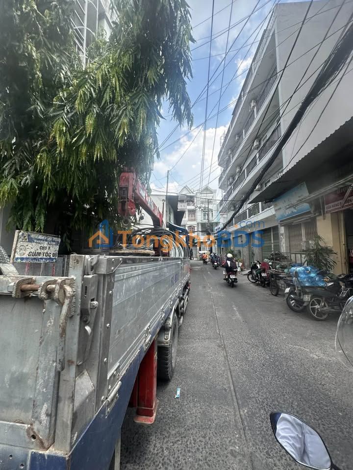 Nhà phố Tân Bình 189m² giá 15.12 tỷ - Đầu tư sinh lời cao!