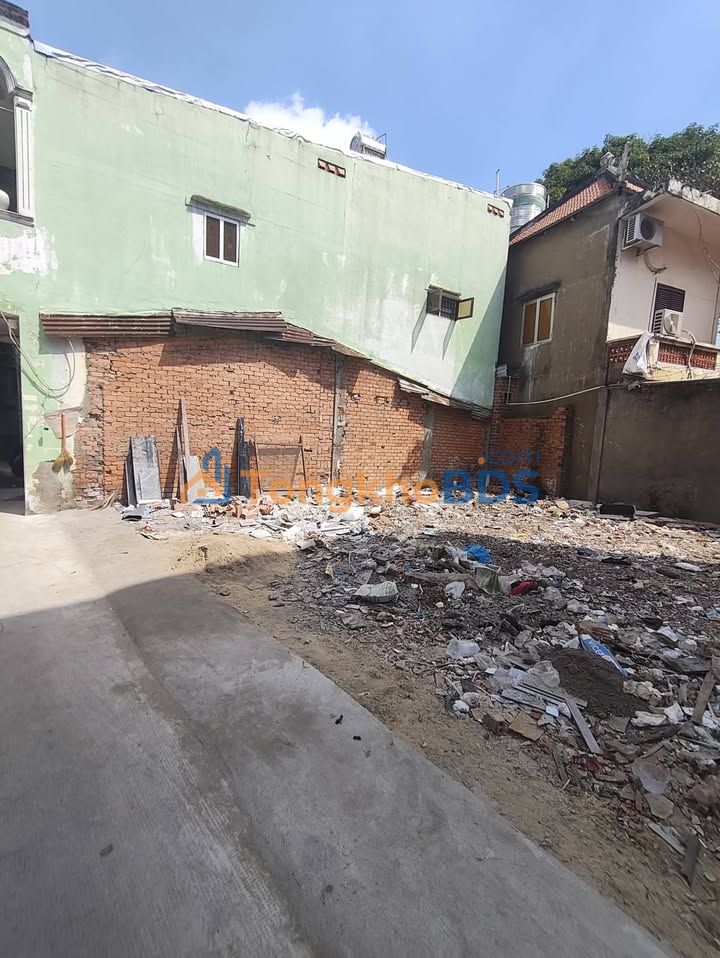 Đất Lạc Long Quân Tân Bình 110m² giá 9.2 tỷ - Đất thổ cư 100%