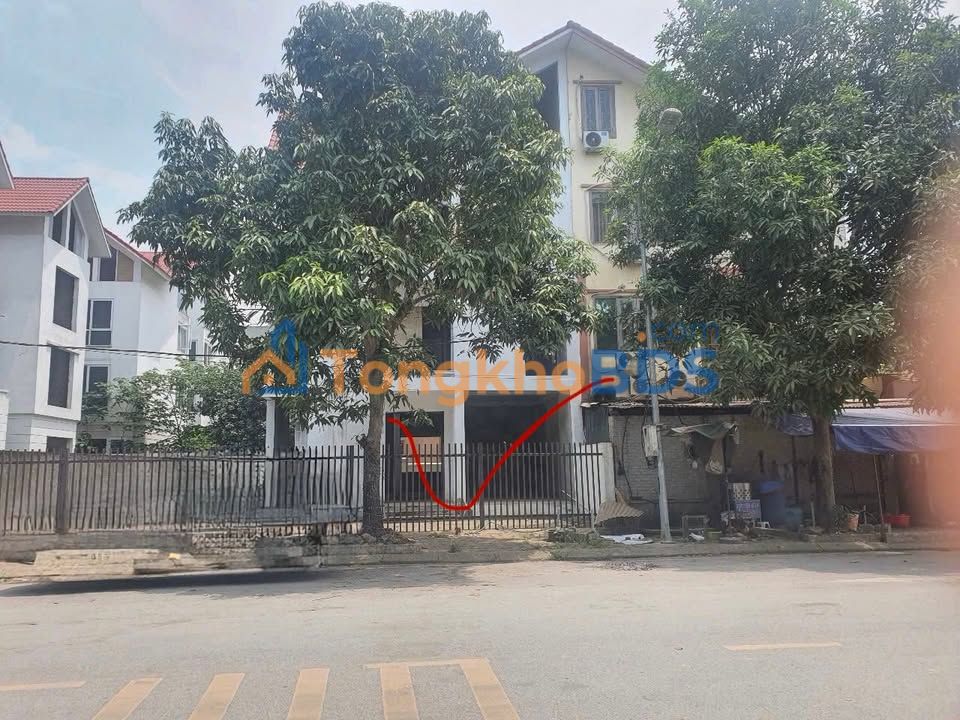 Biệt thự Quốc Oai 262m² - Vị trí vàng, đường rộng 5 ô tô tránh